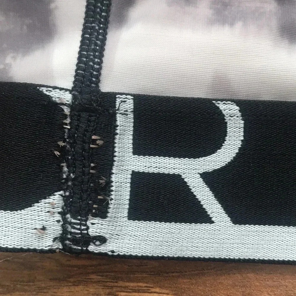 Under Armour Performance Racerback Sports Bra - Picture 4 of 5